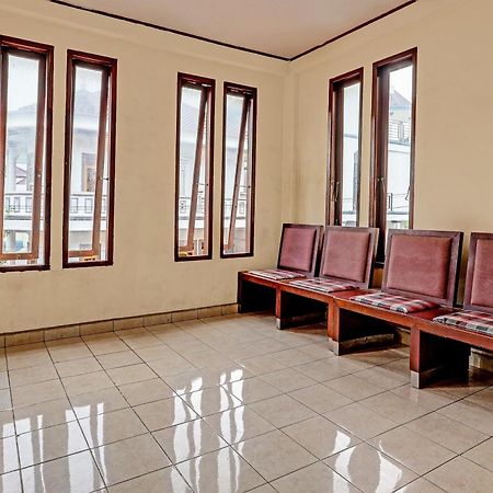 Oyo 91636 Kak Dadut Homestay Batam Exterior foto